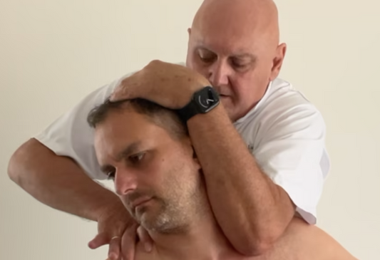 Manipulation of a first rib lesion blocked in inhalation Osteopathybooks